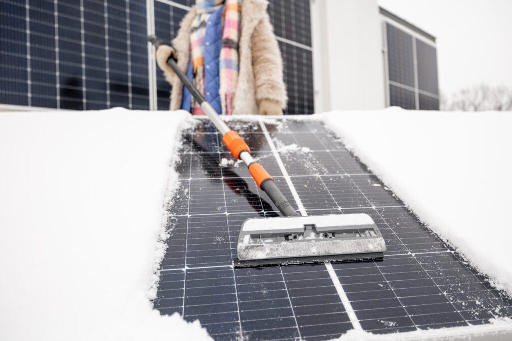 zonnepanelen schoonmaken aan huis advies